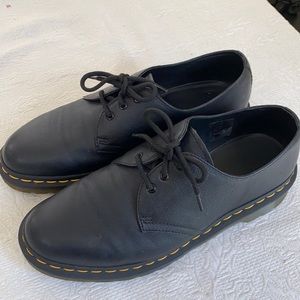 Doc Marten’s: 1461 Women’s Smooth Leather Oxford Shoes